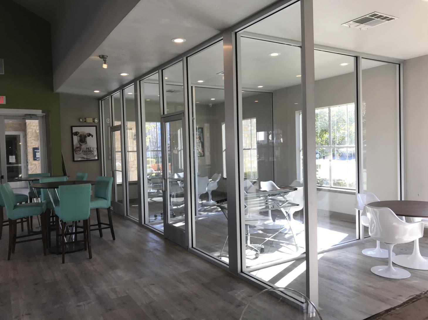 Super M Glass and Aluminum, LLC: Service Image-9 Super M Glass and Aluminum, LLC: Service Image-9